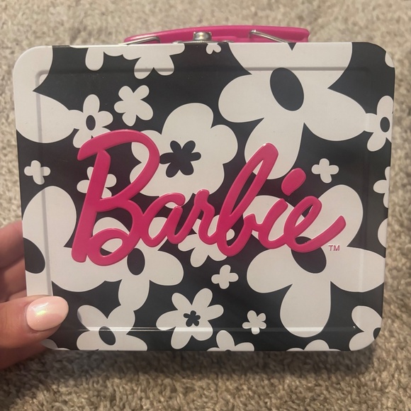 Barbie Fossil Tin Lunchbox (with Free Barbie Notebook) - Picture 2 of 6